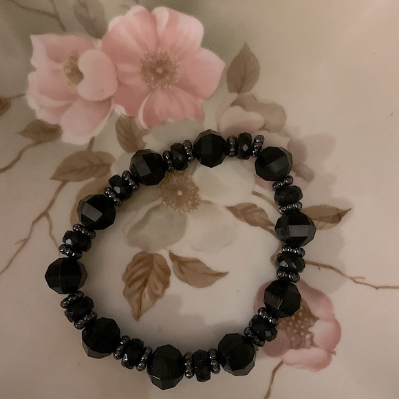 3 Beaded Stretchy Bracelets. Black and Black and Faux Clear Crystal Bracelets. - Picture 3 of 3
